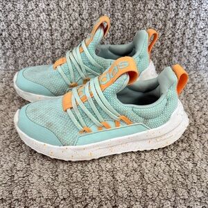 ADIDAS lite racer kids teal sneaker